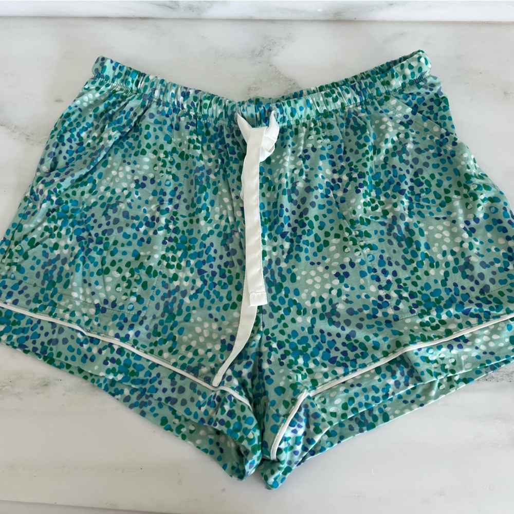 Target Stars Above shortie PJ bottoms size M